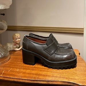Vintage platform loafers